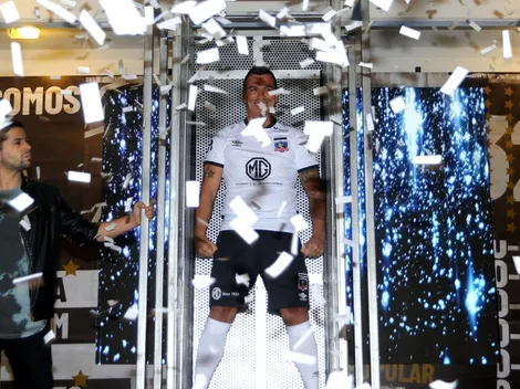 Así fue la mágica aparición de Paredes para presentar la nueva camiseta