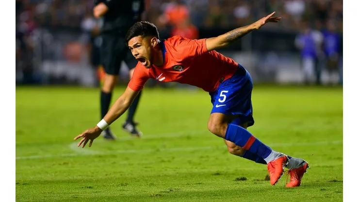 Paulo Díaz en el amistoso ante México.