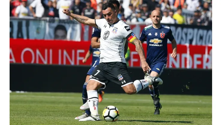 Esteban Paredes en la órbita del Al Ittihad