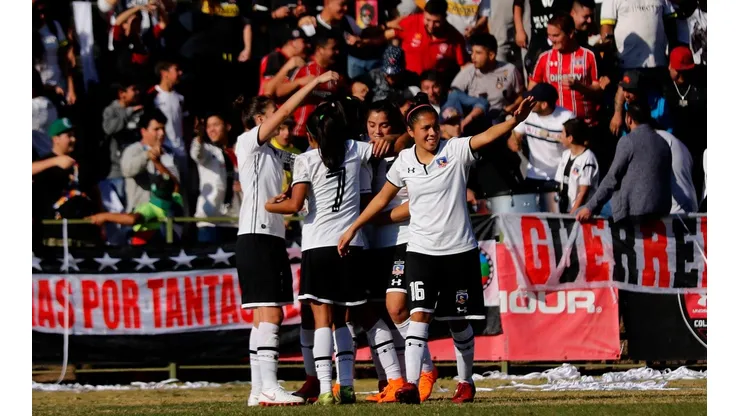 El plantel femenino de Colo Colo disputará un amistoso en Rapa Nui (Foto: Agencia Uno)