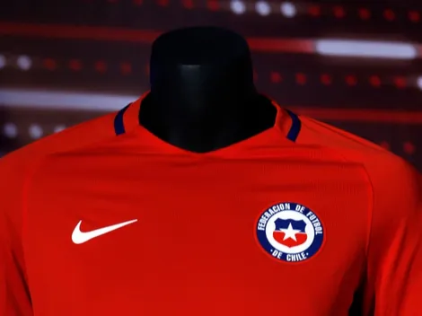 Los ganadores de la Trivia Nike y su camiseta de la Selección Chilena