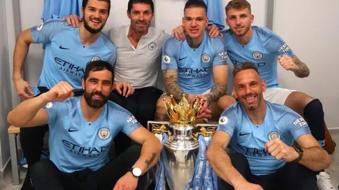 Solo quedan tres de los cinco arqueros de Manchester City