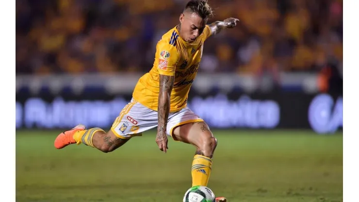Eduardo Vargas podría dejar Tigres para llegar a los Xolos de Tijuana (Foto: Getty Images)