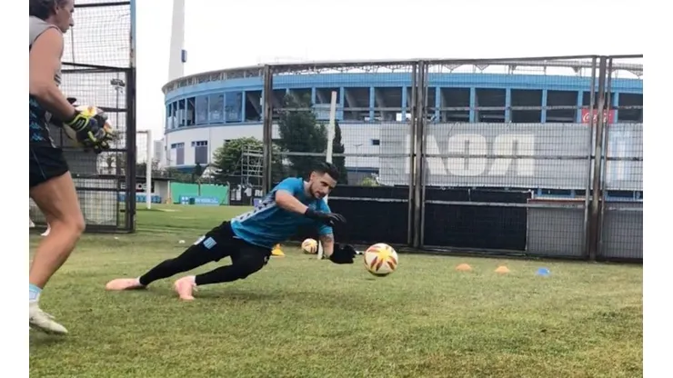 Gabriel Arias ya está integrado a la pretemporada de Racing en Estados Unidos