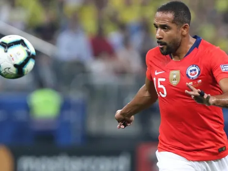 Adelantan que Jean Beausejour jugará su partido de despedida de la Roja ante Argentina