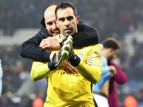 Bravo no se mueve del City y se queda a pelearle el puesto a Ederson