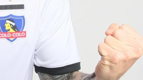La imagen revela los primeros detalles de la nueva camiseta de Colo Colo