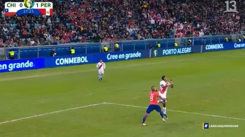 El King se dobló el tobillo