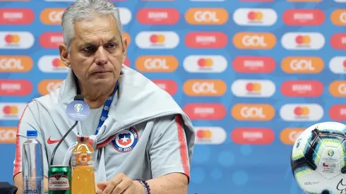 Reinaldo Rueda atiende a los medios de comunicación previo al duelo de mañana ante Perú (Foto: Agencia Uno)