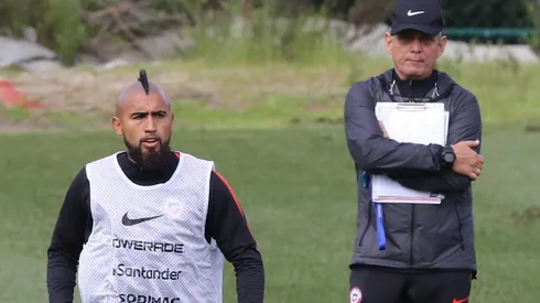 Reinaldo Rueda vive su mejor momento en la selección chilena