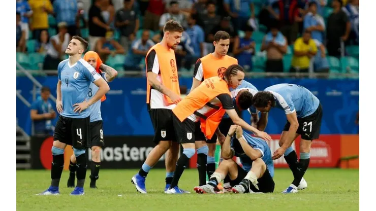 Luis Suárez llorando tras quedar eliminado ante Perú (Foto: Getty Images)