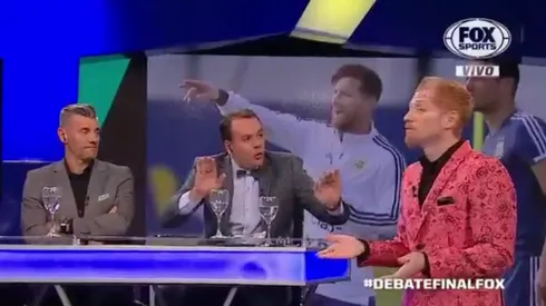 Daniel Avellaneda le explica su teoría a Martín Liberman