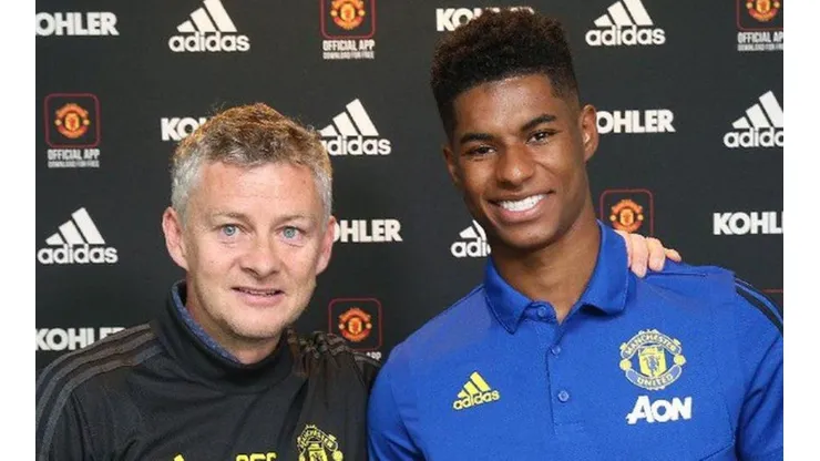 Rashford renueva contrato por 4 cuatro años con Man United