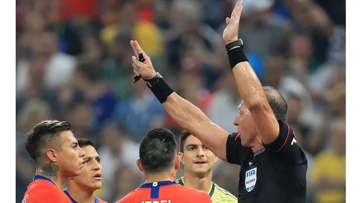 El VAR le quitó par de goles a Chile.
