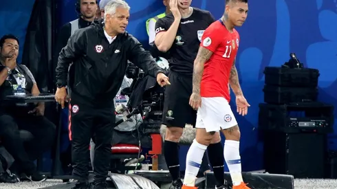 Rueda imparte instrucciones en la Copa América.