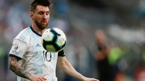 Joven revela lo qué hace Messi durante el himno argentino