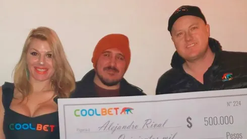 El afortunado acertó al gol de Cavani ante Chile en la Copa América, y se llevó $500.000