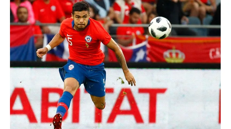 Paulo Díaz tuvo un correcto partido contra Uruguay.