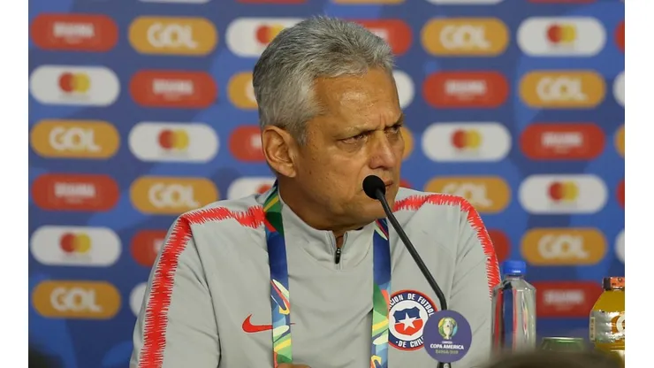 Reinaldo Rueda vierte conceptos ante la prensa desde las 18:00 horas en Sao Paulo