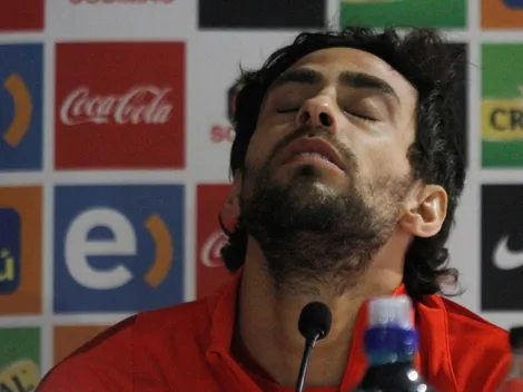 Valdivia: "No poder estar en La Roja me duele bastante"