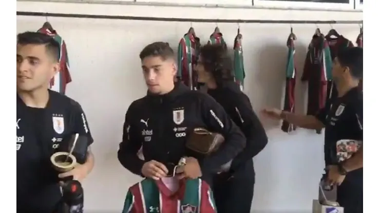La Celeste se llevó la camiseta de Fluminense.