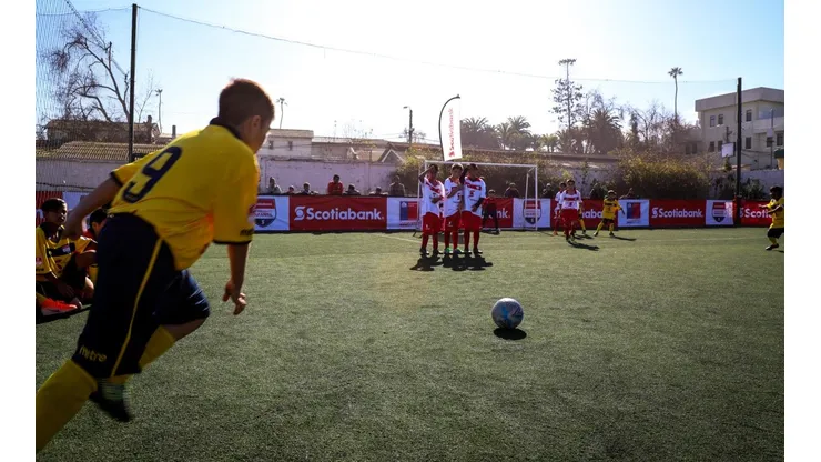Las goleadas de los colegios San Lorenzo y Francis School marcaron el inicio del Campeonato Infantil Scotiabank de La Serena
