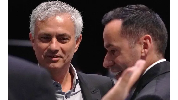 Mou es opción en Newcastle si se concreta la llegada del jeque árabe