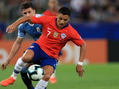 Uno a uno de Chile al entretiempo: Alexis estelar, Arias duda y Jara salvavidas