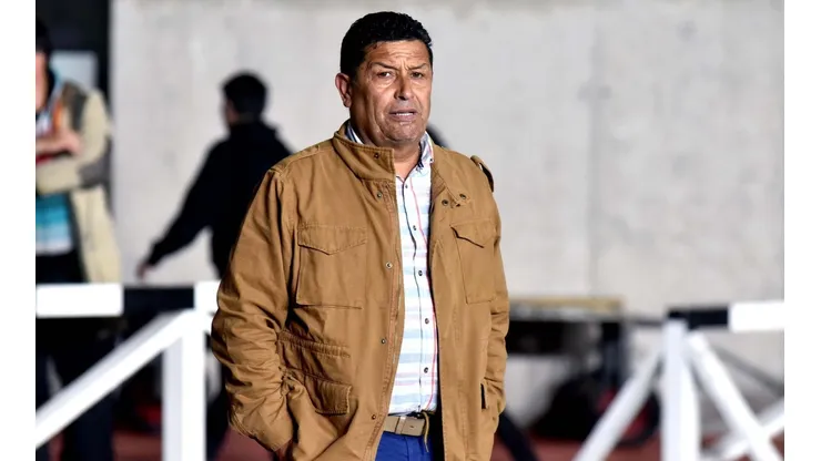 Jorge Aravena preocupa al fútbol nacional por su delicado estado de salud