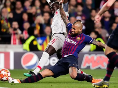 Arturo Vidal le dice que no a oferta desde China y sigue en Barcelona