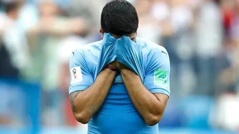 Luis Suárez llega con una fractura al partido con Chile