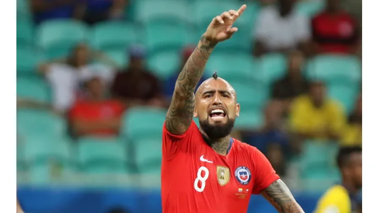 Arturo Vidal jugó casi todo el partido ante Ecuador