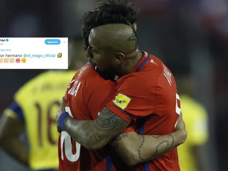 Valdivia "llega" a la concentración de la Roja y Vidal lo celebra