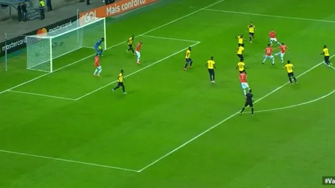 Fuenzalida sumó su quinto gol por la selección chilena