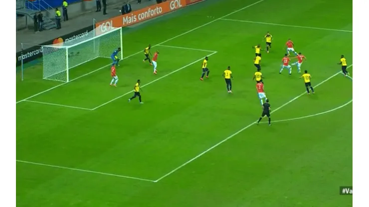 Fuenzalida sumó su quinto gol por la selección chilena