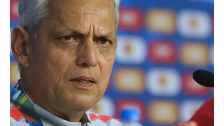 Reinaldo Rueda aborda la situación de la selección chilena a 24 horas del duelo ante Ecuador