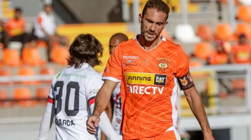 Lucas Simón no entiende por qué no le dan la ciudadanía chilena