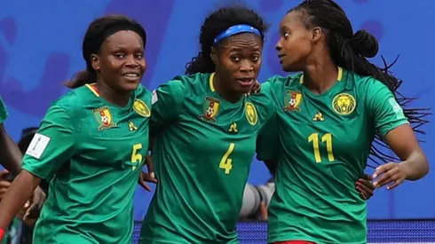 Camerún se llevó una trabajada victoria ante Nueva Zelanda