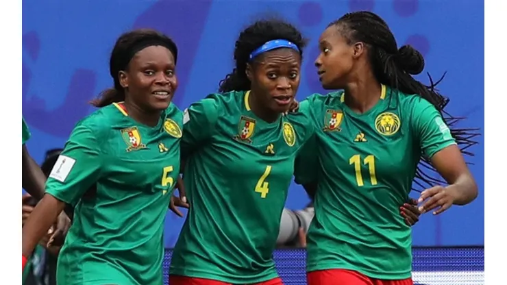 Camerún se llevó una trabajada victoria ante Nueva Zelanda