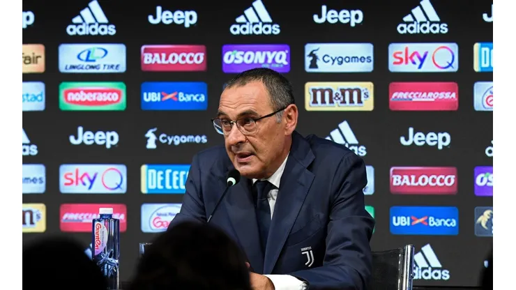 Sarri presentado en Juventus