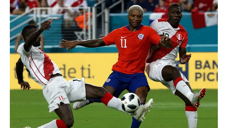 Chile juega este viernes contra Ecuador