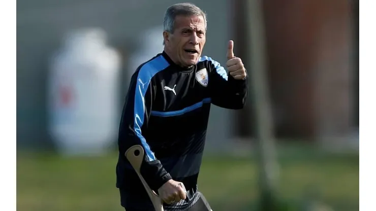 Óscar Washington Tabárez le responde a Redgol en Porto Alegre