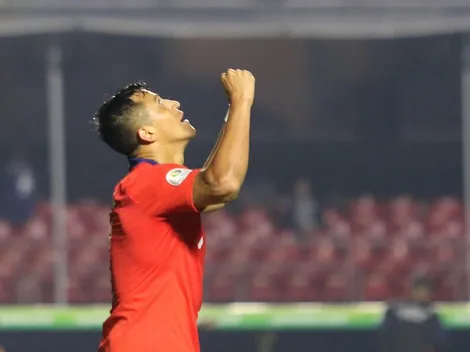 Prensa inglesa: "El marginado Alexis marcó su primer gol en cinco meses"