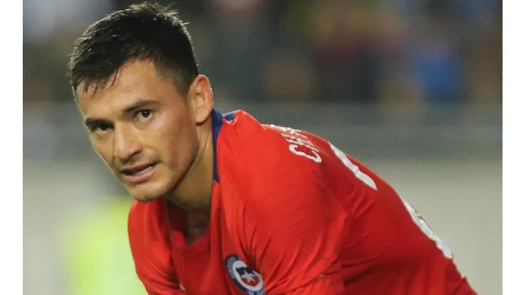 Charles Aránguiz aportó dos asistencias ante Japón