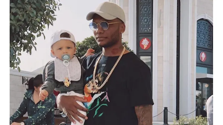 Junior Fernandes se perdió su primer Día del Padre por la selección