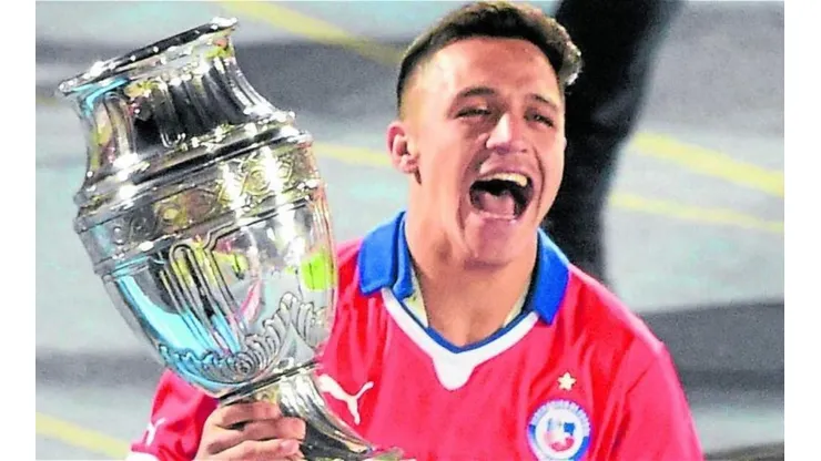 Rueda reconoce que aún no decide si Alexis será titular ante Japón