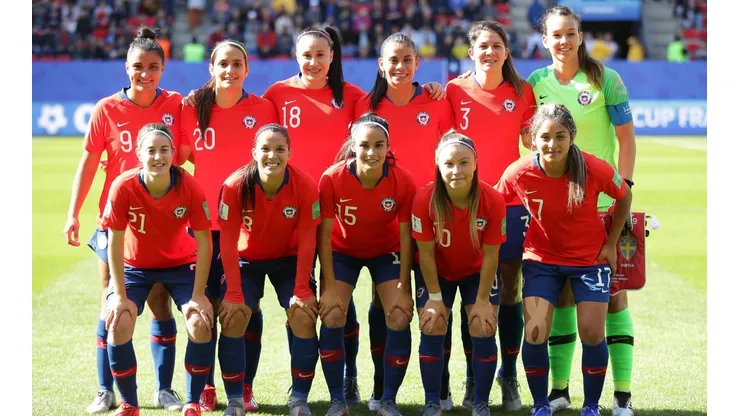 Chile repetiría el once usado frente a Suecia.