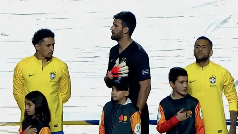 Brasil canta su himno a capela