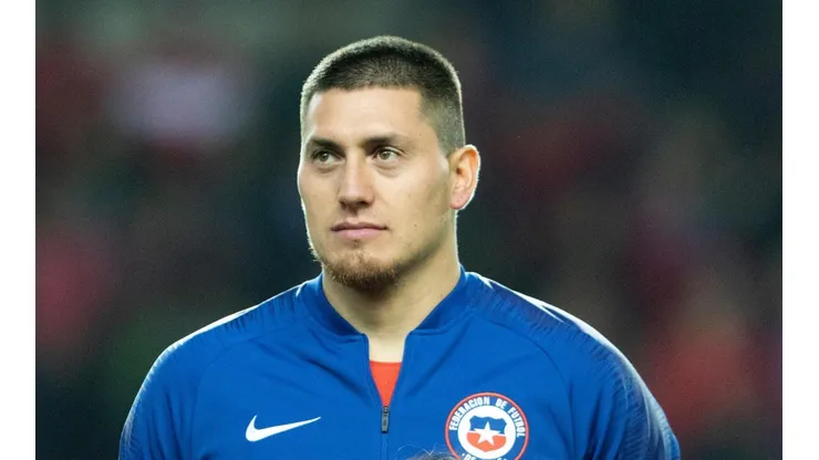 Nicolás Castillo verá este sábado si está para la Copa América.