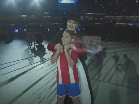 Representan a Chile con camiseta "paraguaya" en inauguración